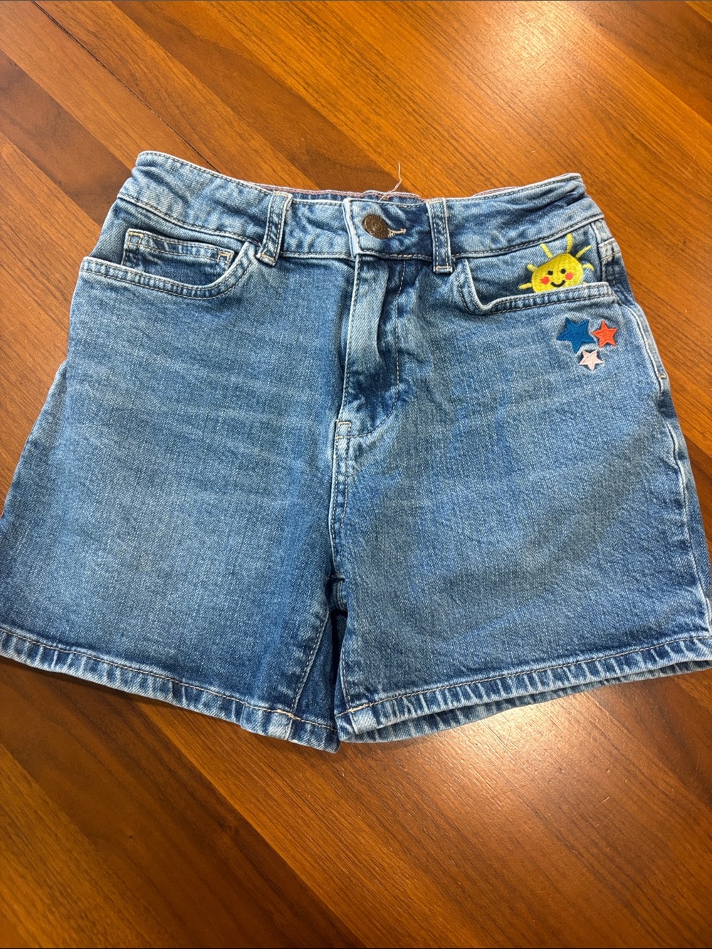 Mini Biden girls embroidered Jean shorts, size 10